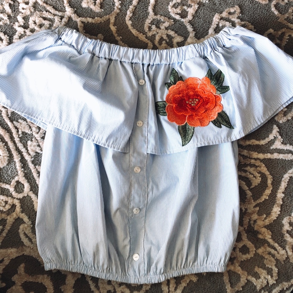Blouse.